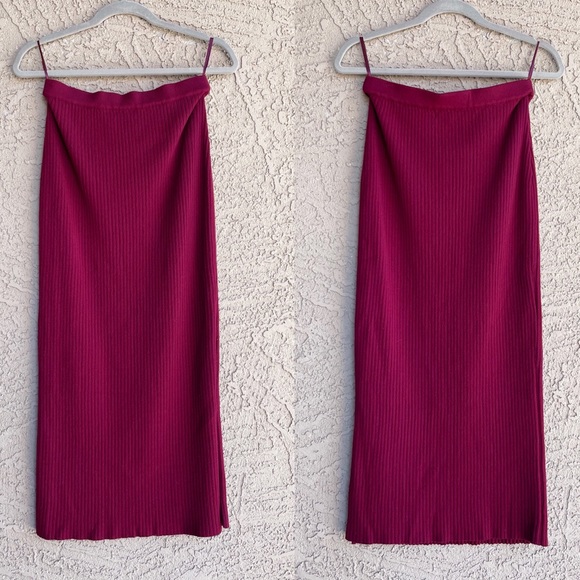 MORNING LAVENDER She + Sky Isabella Ribbed Knit Burgundy Sweater Midi Skirt - Picture 3 of 9